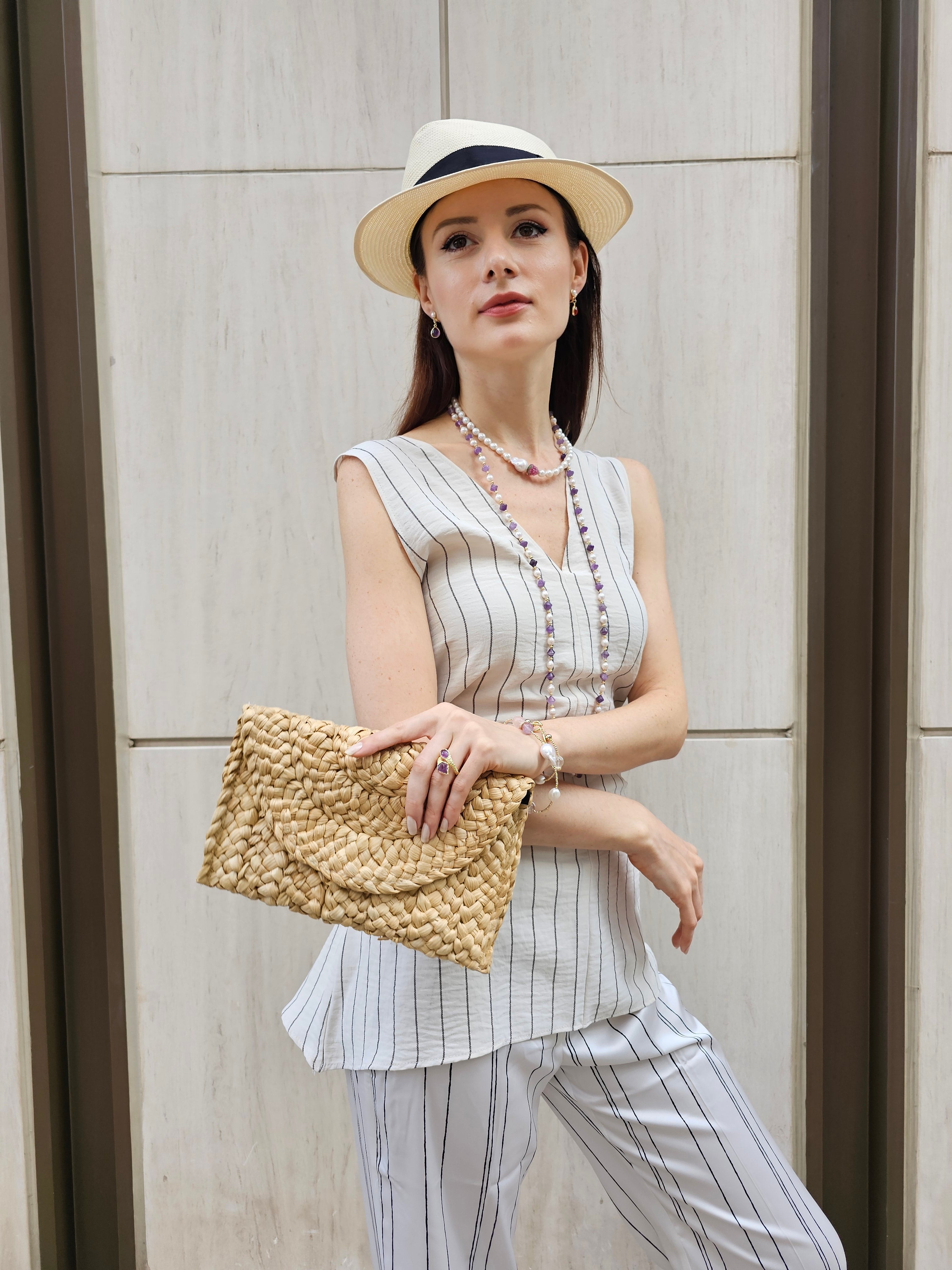 Freshwater Pearls With Raspberry and Baroque Pearl Necklace PN011-4